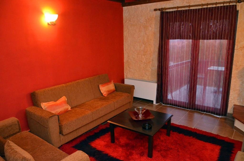 Prasino Horio Hotel Arnaia Room photo